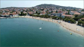 Beach apartment KATE with sea view, balcony and parking, MURTER, DALMATIA